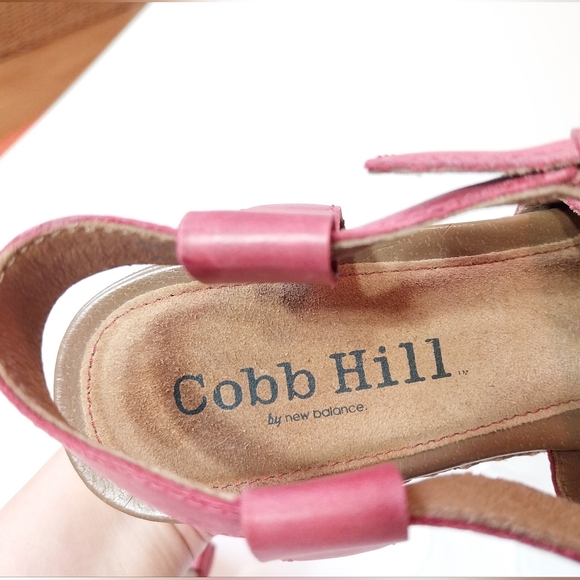 Cobb Hill by New Balance Red Leather Slingback Buckle Wedge Sandal Women Size 7M - Picture 7 of 8